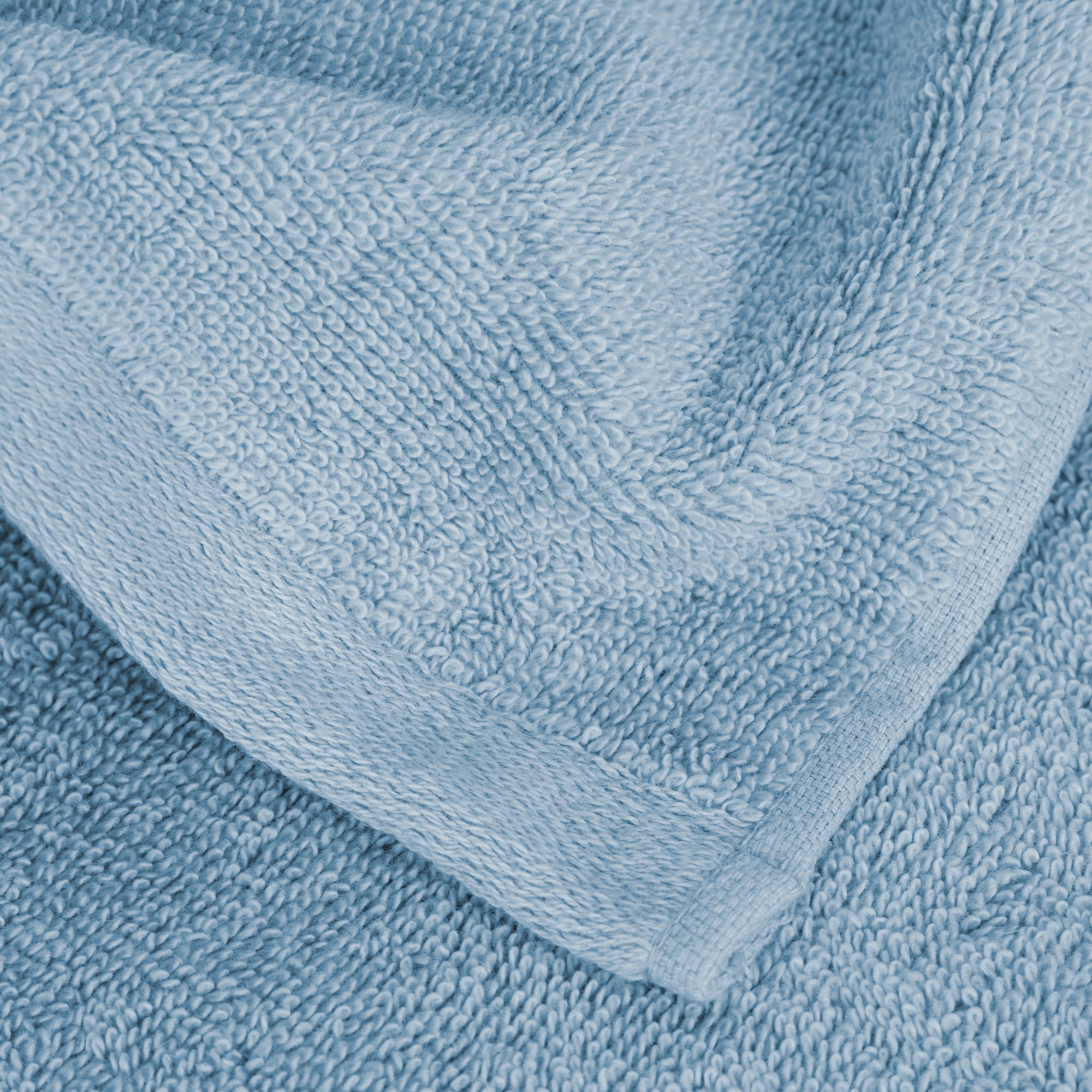 #colore_azzurro e blu