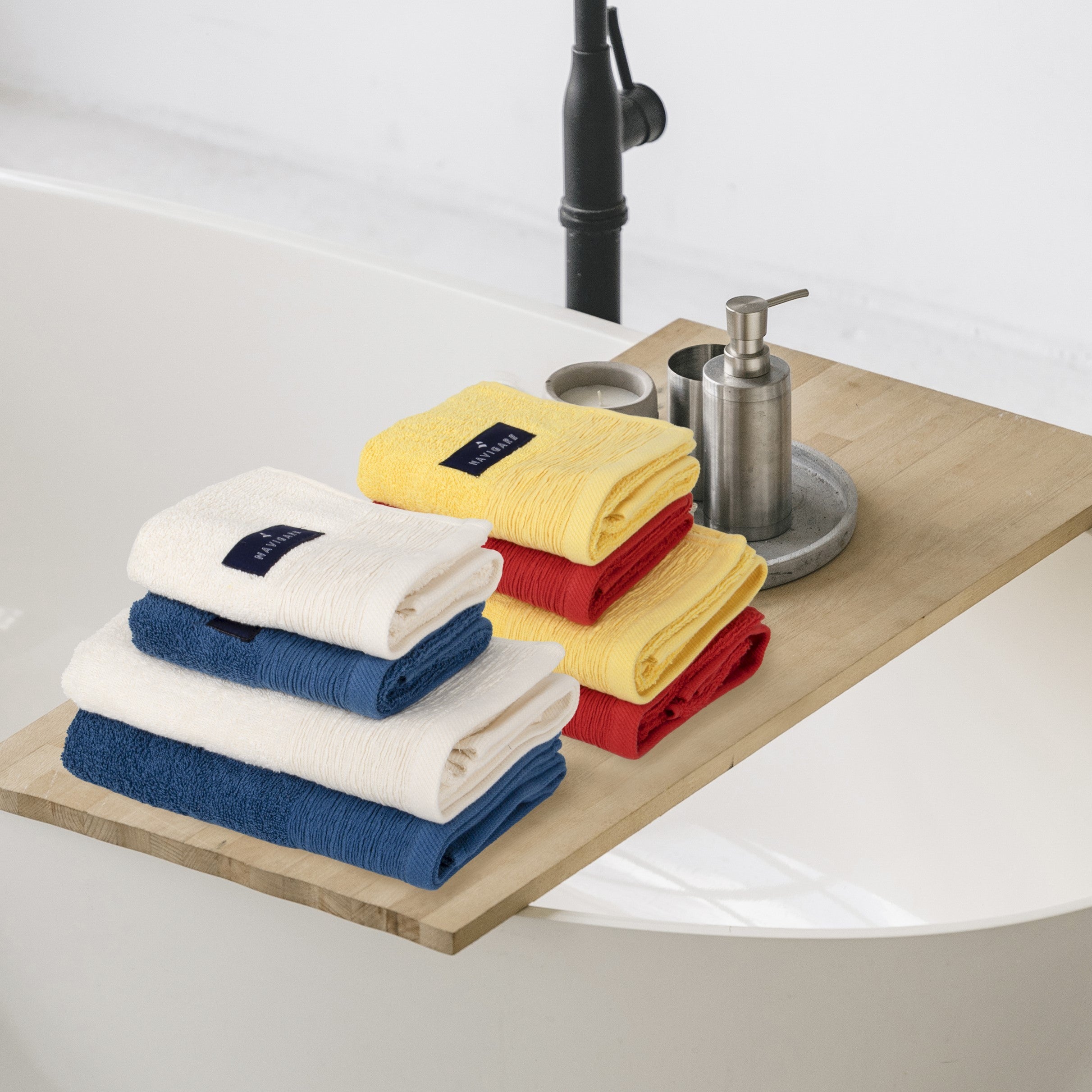 Set Asciugamani Bagno 8 Pezzi Multicolore in 100% Cotone by Navigare - Immagine 3