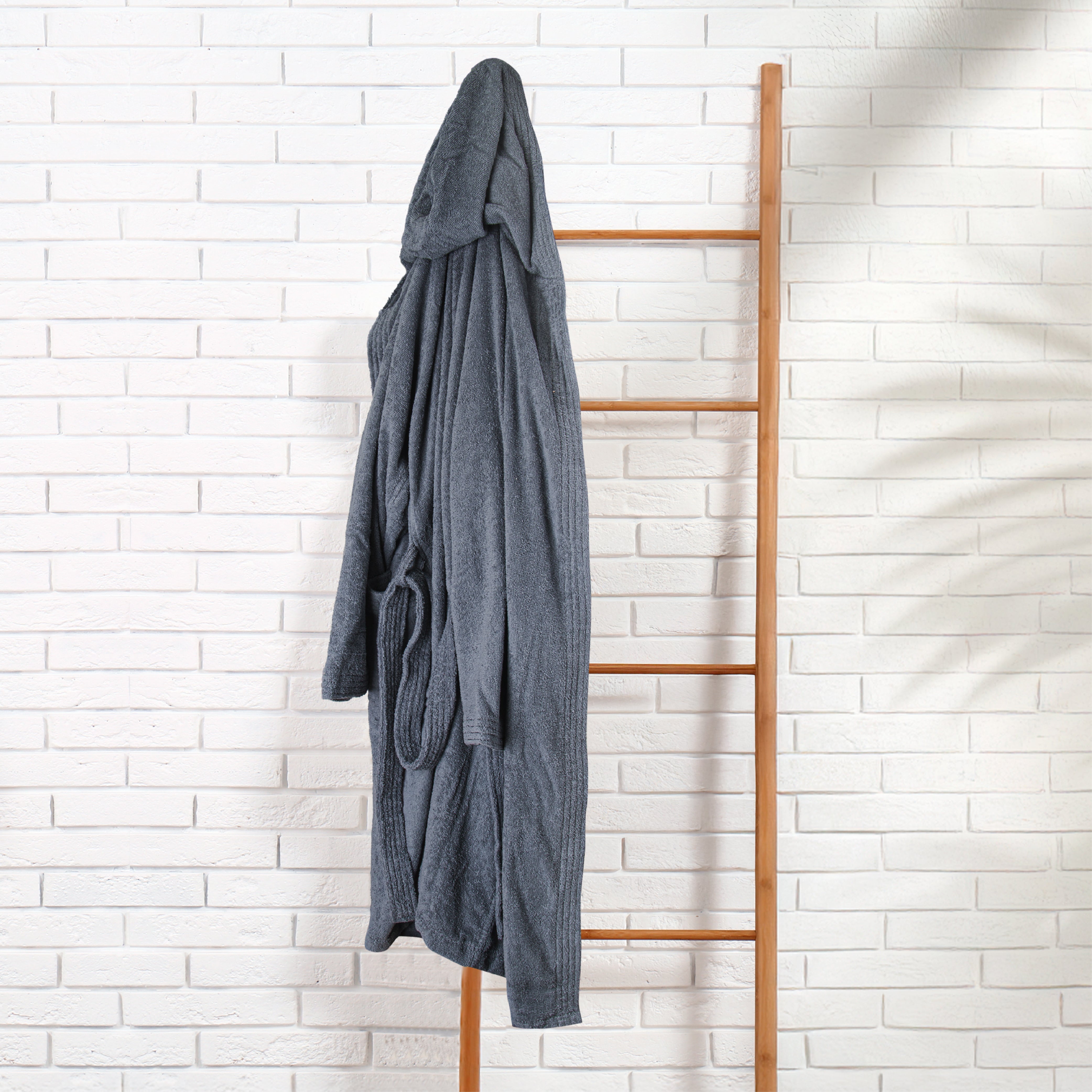 Accappatoio Unisex in Microspugna di Cotone Ultra Morbido e Super Assorbente by Ruggeri